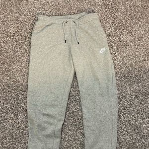 Nike Sweatpants